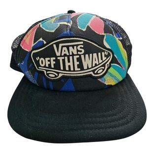 Vans Beach Girl Trucker Hat Abstract Pattern And Black